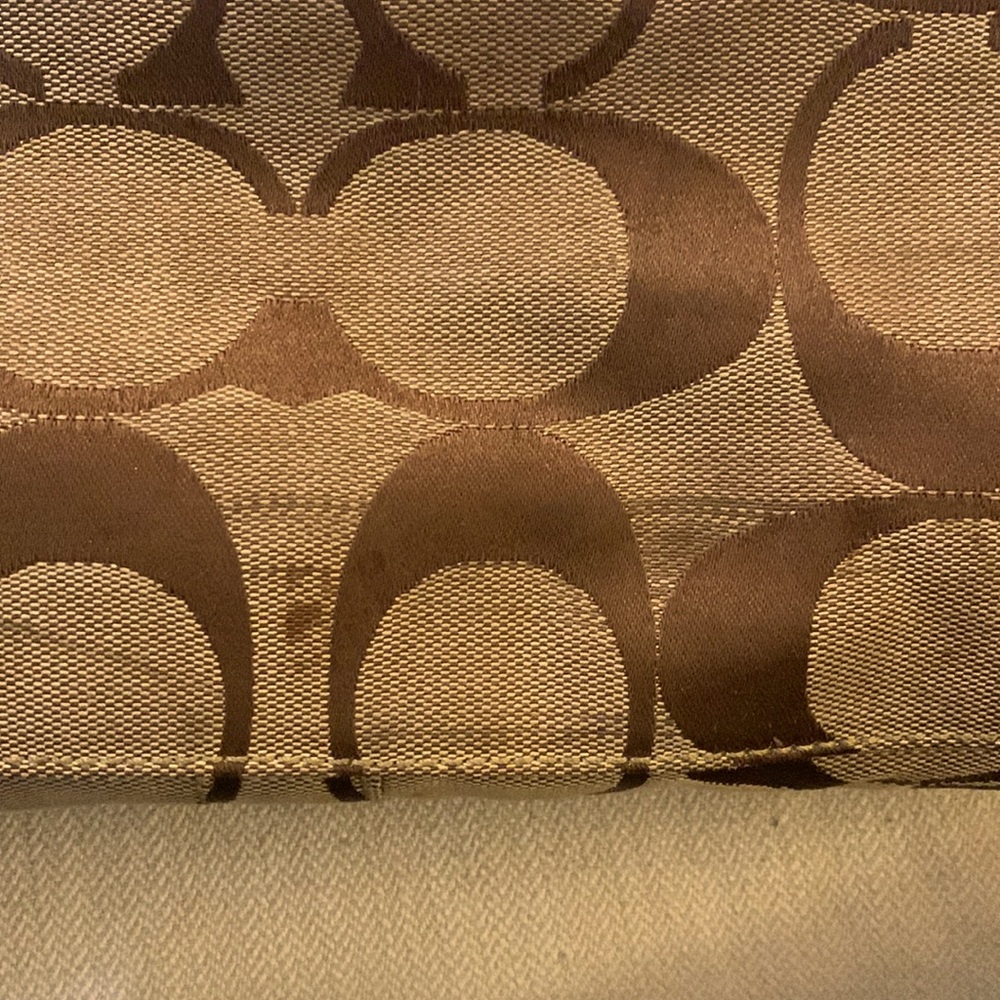 Coach Tan & Brown Signature Logo Travel Bag/Tote Bag/Weekender - Picture 7 of 10